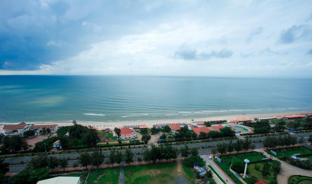 Blue Sea Hotel Вунгтау Екстер'єр фото